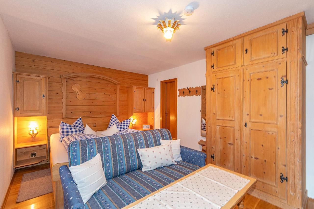 Beim Gschdoaga Daire Mittenwald Dış mekan fotoğraf